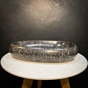 Раковина Амфиболит гранатовый 2