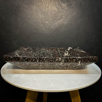 Раковина Амфиболит гранатовый 4